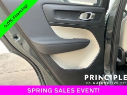 Volvo XC40 Ultra B5 AWD 2026