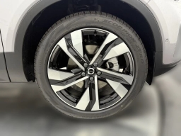 Volvo XC40 Ultra B5 AWD 2026