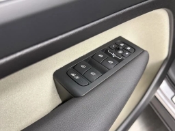 Volvo XC40 Ultra B5 AWD 2026