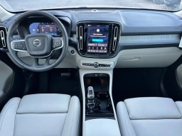 Volvo XC40 Ultra B5 AWD 2026