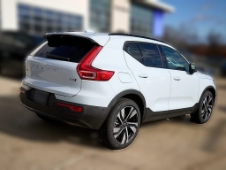 Volvo XC40 Ultra B5 AWD 2026