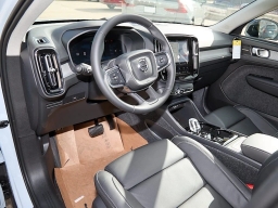 Volvo XC40 Ultra B5 AWD 2026