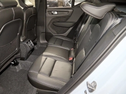 Volvo XC40 Ultra B5 AWD 2026