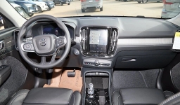 Volvo XC40 Ultra B5 AWD 2026