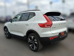 Volvo XC40 Ultra B5 AWD 2026