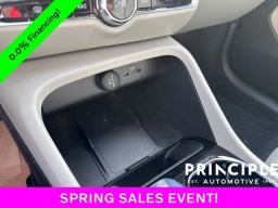 Volvo XC40 Ultra B5 AWD 2026