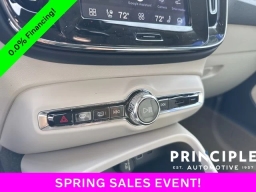 Volvo XC40 Ultra B5 AWD 2026