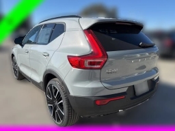 Volvo XC40 Ultra B5 AWD 2026
