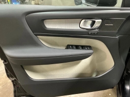 Volvo XC40 Ultra B5 AWD 2026