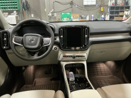 Volvo XC40 Ultra B5 AWD 2026