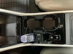 Volvo XC40 Ultra B5 AWD 2026