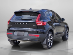 Volvo XC40 Ultra B5 AWD 2026