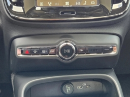 Volvo XC40 Ultra B5 AWD 2026