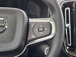 Volvo XC40 Ultra B5 AWD 2026