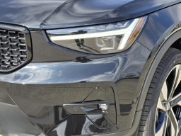 Volvo XC40 Ultra B5 AWD 2026