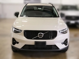 Volvo XC40 Ultra B5 AWD 2026