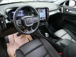 Volvo XC40 Ultra B5 AWD 2026