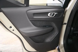 Volvo XC40 Ultra B5 AWD 2026