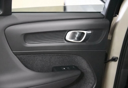 Volvo XC40 Ultra B5 AWD 2026