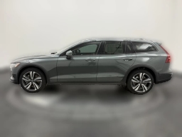 Volvo V60 Cross Country Plus B5 AWD 2026
