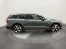 Volvo V60 Cross Country Plus B5 AWD 2026