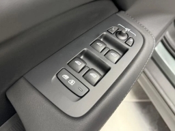 Volvo V60 Cross Country Plus B5 AWD 2026