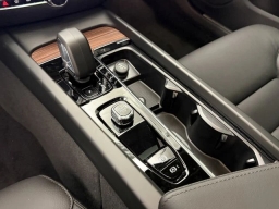 Volvo V60 Cross Country Plus B5 AWD 2026