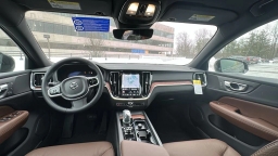 Volvo V60 Cross Country Plus B5 AWD 2026