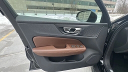 Volvo V60 Cross Country Plus B5 AWD 2026