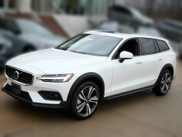 Volvo V60 Cross Country Plus B5 AWD 2026