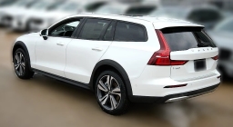 Volvo V60 Cross Country Plus B5 AWD 2026