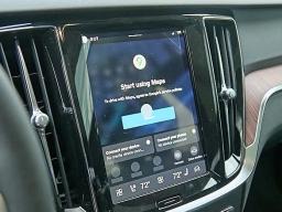 Volvo V60 Cross Country Plus B5 AWD 2026