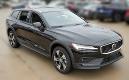 Volvo V60 Cross Country Plus B5 AWD 2026