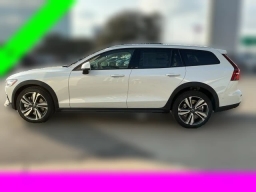Volvo V60 Cross Country Plus B5 AWD 2026