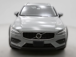 Volvo V60 Cross Country Ultra B5 AWD 2026