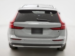 Volvo V60 Cross Country Ultra B5 AWD 2026