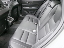 Volvo V60 Cross Country Ultra B5 AWD 2026