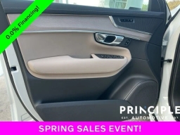 Volvo XC90 Plus B5 AWD 6-Seater 2026