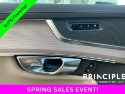 Volvo XC90 Plus B5 AWD 6-Seater 2026