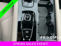 Volvo XC90 Plus B5 AWD 6-Seater 2026