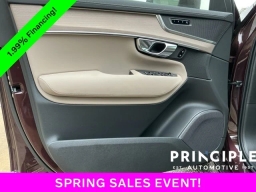 Volvo XC90 Plus B5 AWD 6-Seater 2026