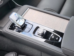 Volvo XC90 Ultra B5 AWD 6-Seater 2026