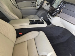 Volvo XC90 Ultra B5 AWD 6-Seater 2026