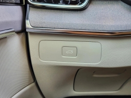 Volvo XC90 Ultra B5 AWD 6-Seater 2026