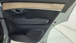 Volvo XC90 Plus B5 AWD 7-Seater 2026