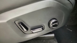 Volvo XC90 Plus B5 AWD 7-Seater 2026