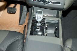 Volvo XC90 Plus B5 AWD 7-Seater 2026