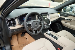 Volvo XC90 Plus B5 AWD 7-Seater 2026