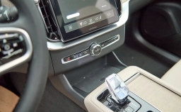 Volvo XC90 Plus B5 AWD 7-Seater 2026