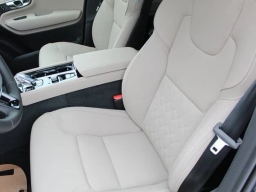 Volvo XC90 Plus B5 AWD 7-Seater 2026